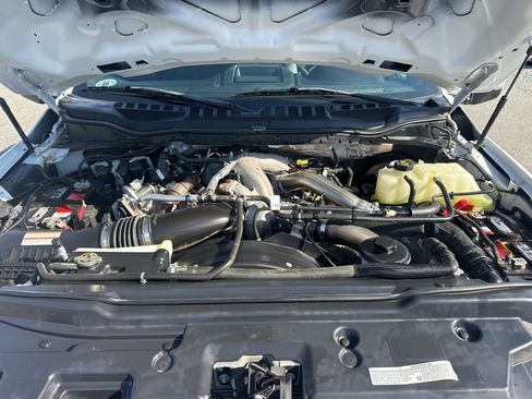 Used 2022 Ford F250 Lariat image 31