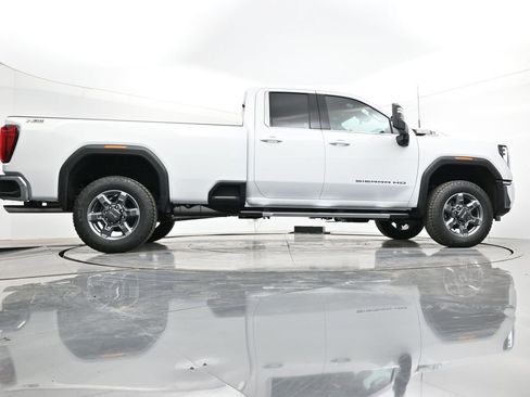 New 2026 GMC Sierra 3500 SLE image 34