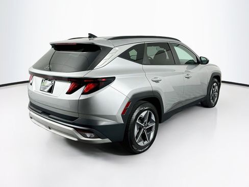 Used 2025 Hyundai Tucson SEL FWD image 9