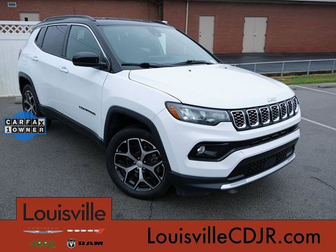 Used 2024 Jeep Compass Limited image 1