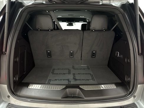 Used 2024 GMC Yukon AT4 w/ Technology Package image 38