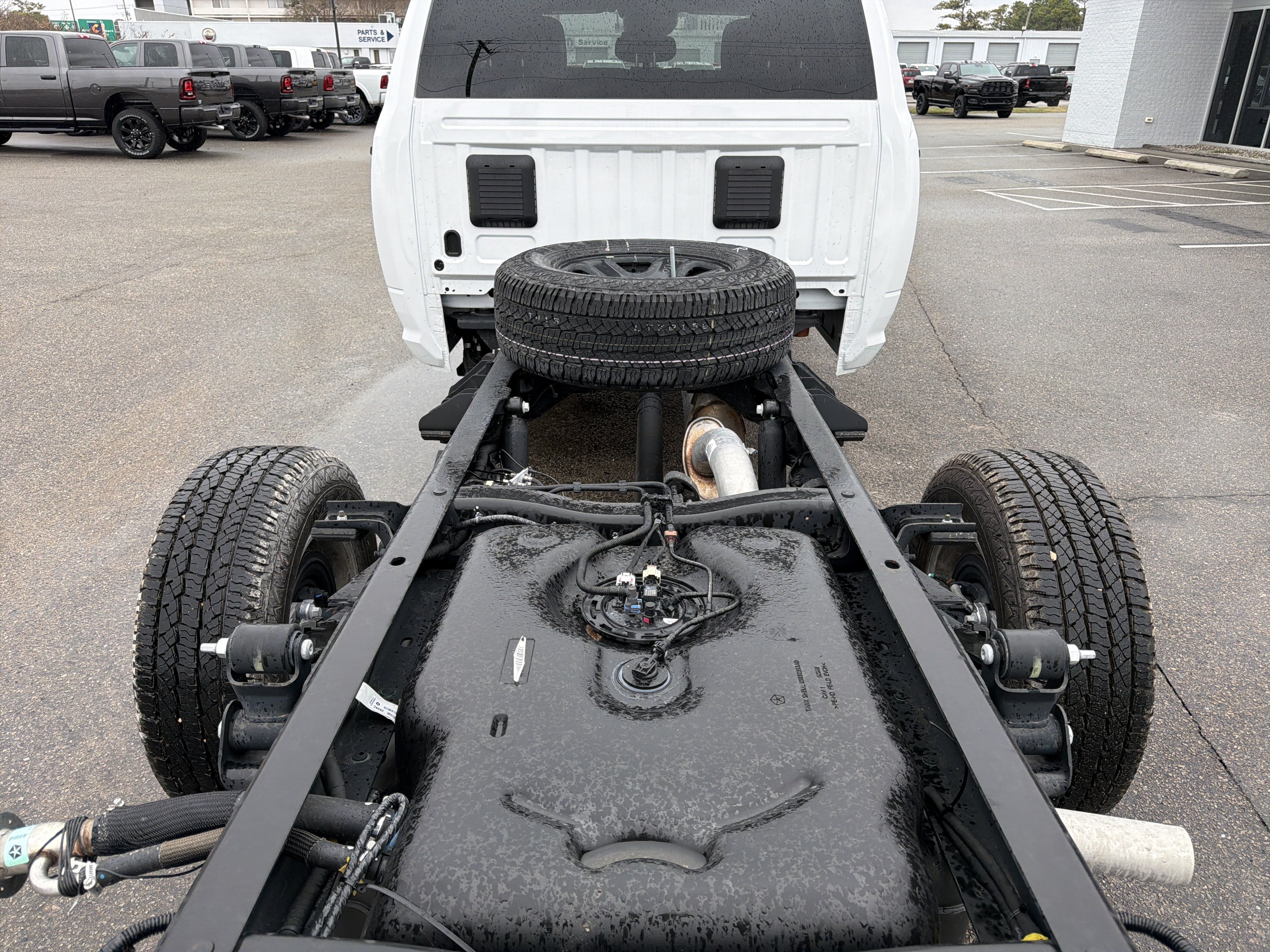 Used 2025 RAM 3500 Big Horn AWD/4WD image 30