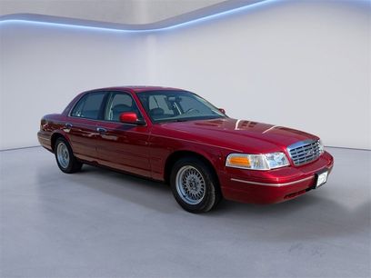 Used 2000 Ford Crown Victoria LX
