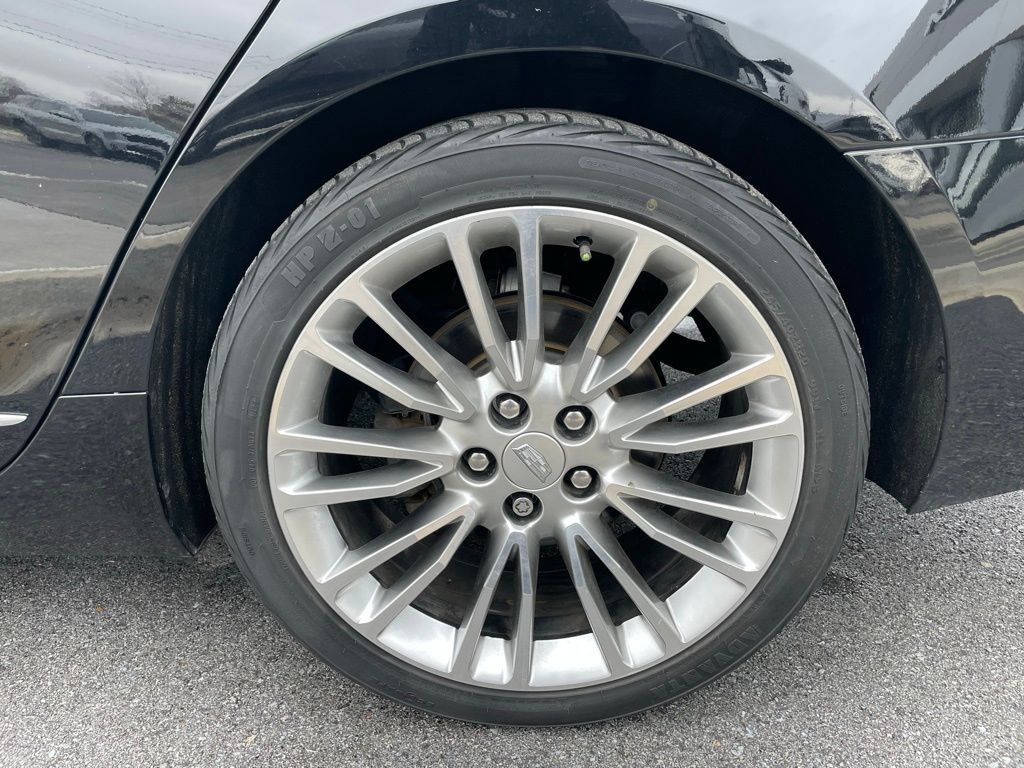 Used 2018 Cadillac CT6 Luxury w/ Active Chassis Package AWD/4WD image 29