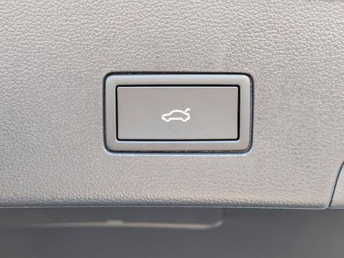 New 2026 Volkswagen Atlas Cross Sport SEL Premium R-Line image 34