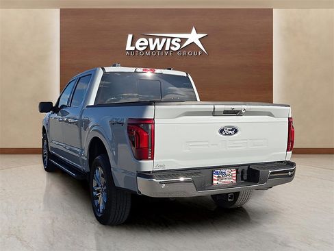 Used 2024 Ford F150 Lariat w/ Tow/Haul Package image 3