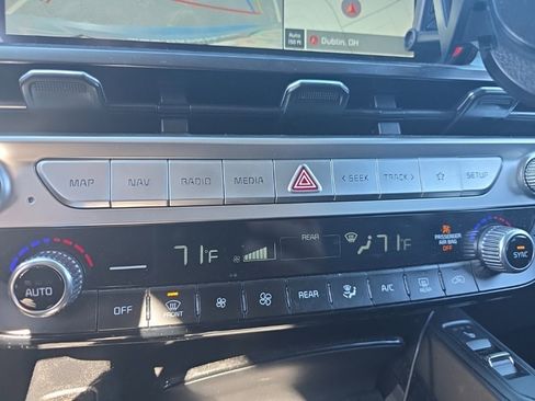 Used 2023 Kia Telluride S image 29