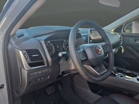 New 2026 Nissan Rogue SV AWD/4WD image 48