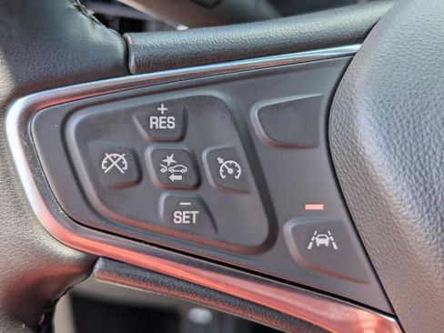 Used 2024 Chevrolet Equinox LT FWD image 18