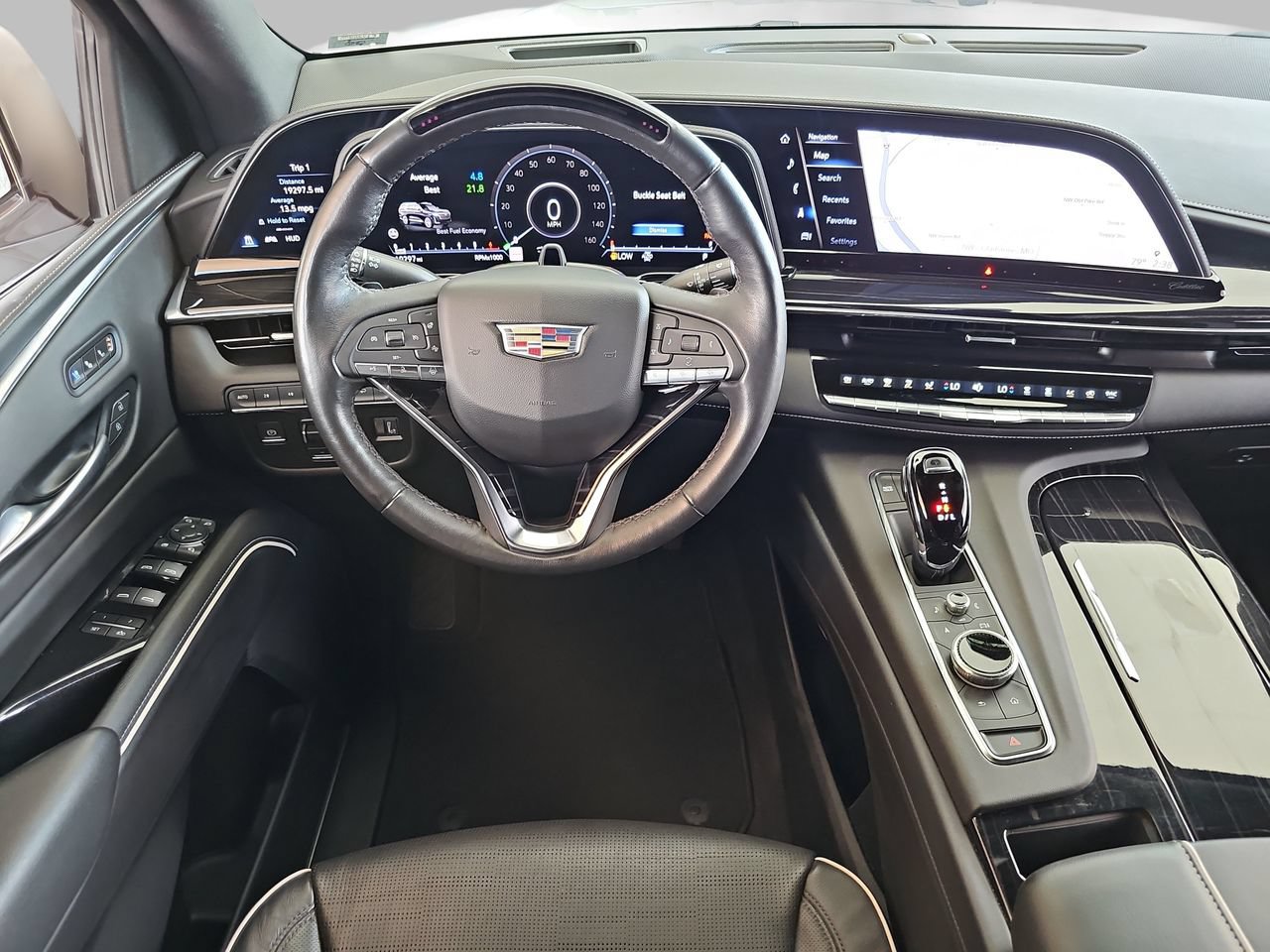 Certified 2023 Cadillac Escalade Sport w/ LPO, ONYX Package AWD/4WD image 17