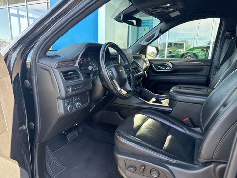 Used 2021 Chevrolet Suburban LT w/ Rear Media and Nav Package AWD/4WD image 21