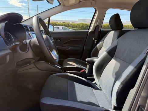 Used 2025 Nissan Versa SV image 24