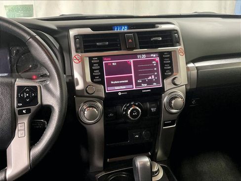 Used 2024 Toyota 4Runner SR5 image 18