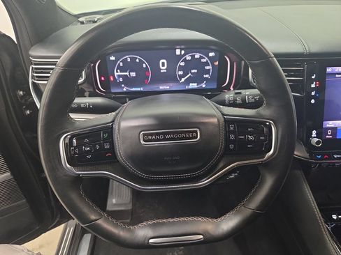 Used 2024 Jeep Grand Wagoneer Series II Obsidian w/ Quick Order Packagew 28T AWD/4WD image 24