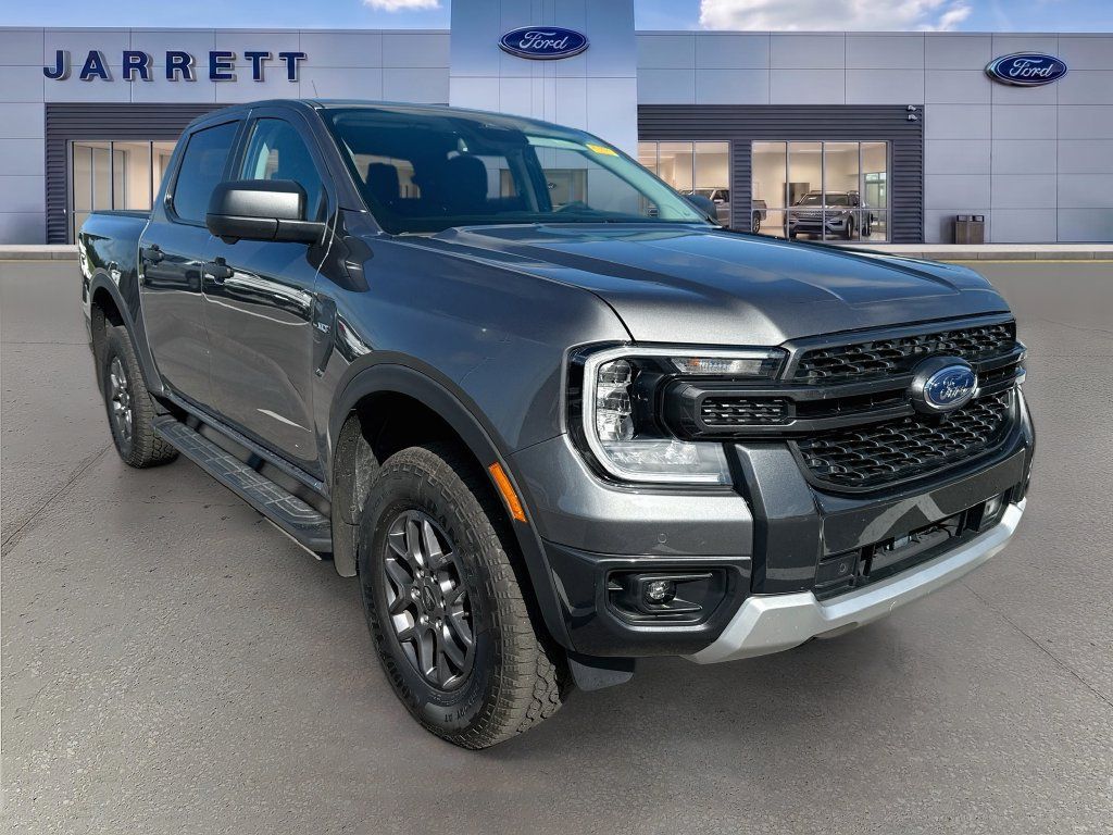 Used 2025 Ford Ranger XLT AWD/4WD image 1