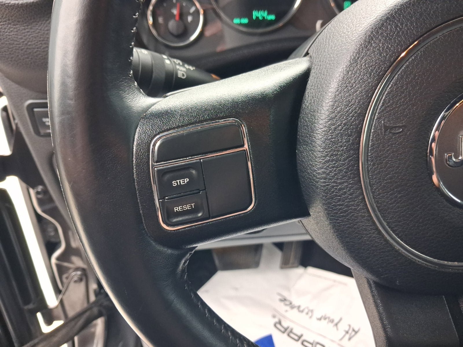 Used 2016 Jeep Wrangler Unlimited Rubicon AWD/4WD image 17