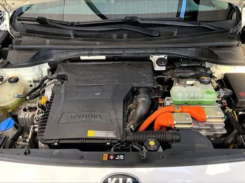 Used 2019 Kia Niro Touring image 31