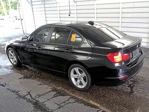 Used 2015 BMW 320i Sedan RWD image 5