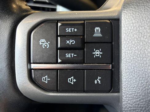 Used 2021 Ford F150 Lariat AWD/4WD image 32