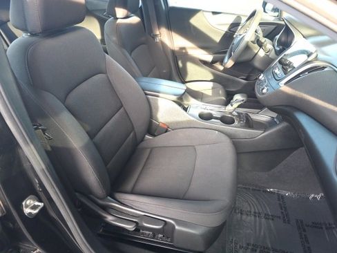 Used 2023 Chevrolet Malibu LT w/ Driver Confidence Package image 10