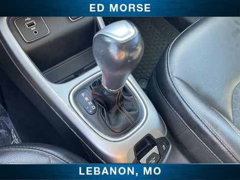 Used 2018 Jeep Compass Latitude w/ Popular Equipment Group FWD image 15
