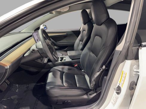 Used 2021 Tesla Model 3 Standard Range Plus image 16