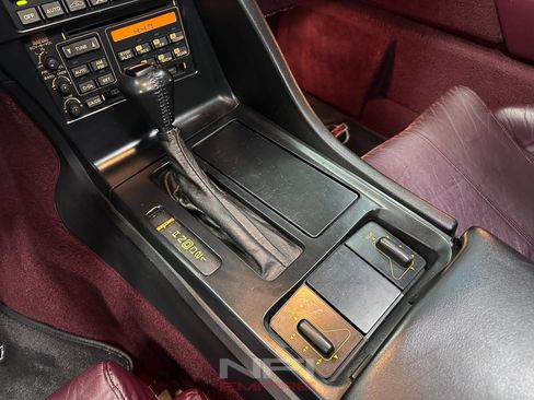 Used 1993 Chevrolet Corvette Convertible RWD image 35