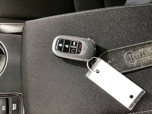 Used 2022 Honda Civic Sport image 12