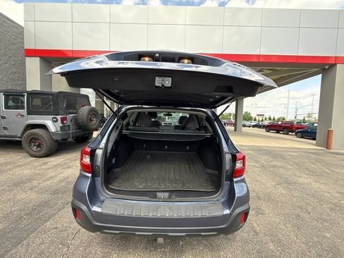 Used 2018 Subaru Outback 2.5i Premium AWD/4WD image 21