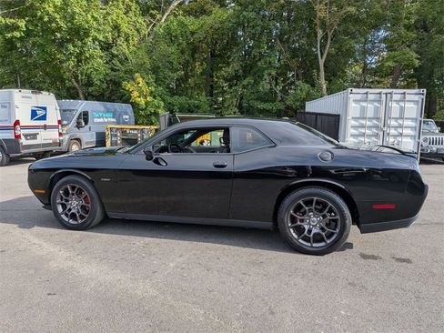 Used 2015 Dodge Challenger R/T w/ Quick Order Package 28B R/T image 6
