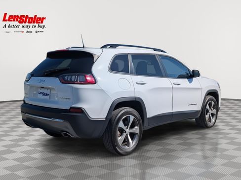 Used 2022 Jeep Cherokee Limited image 5