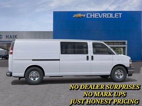 New 2025 Chevrolet Express 3500 Extended w/ Driver Convenience Package RWD image 5
