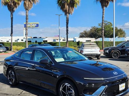 New 2026 Hyundai Sonata SEL FWD image 7