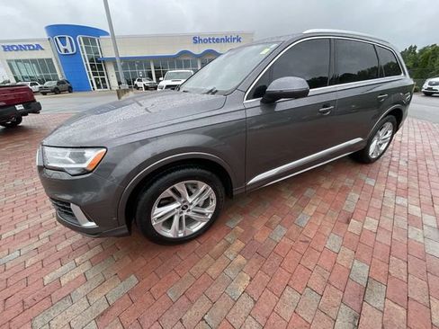 Used 2022 Audi Q7 2.0T Premium AWD/4WD image 29
