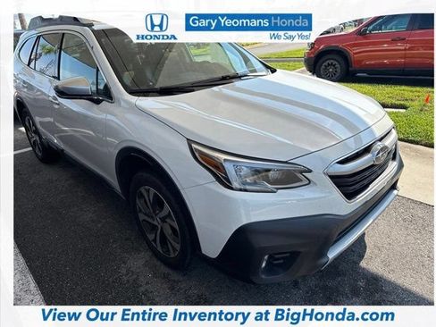 Used 2022 Subaru Outback Touring AWD/4WD image 2