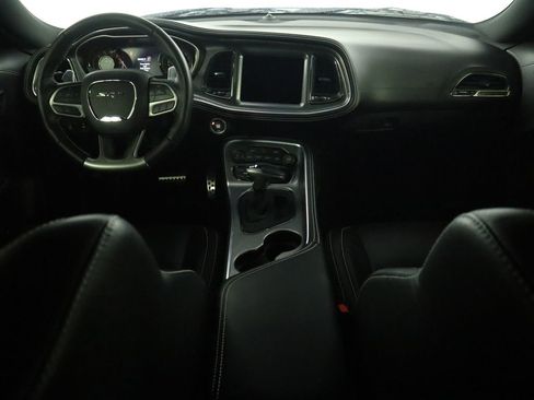 Used 2021 Dodge Challenger SRT Hellcat image 13