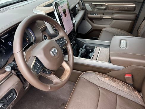 New 2026 RAM 1500 Limited w/ Trailer Tow Group image 10