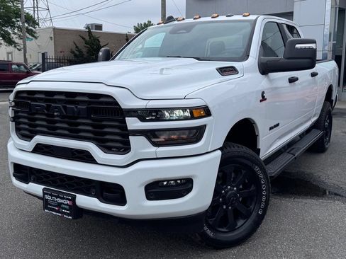 Used 2025 RAM 2500 Lone Star AWD/4WD image 3