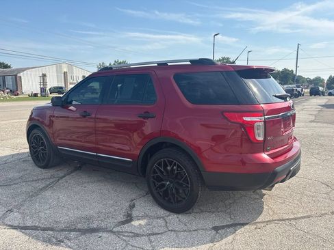 Used 2014 Ford Explorer XLT w/ Equipment Group 202A FWD image 34
