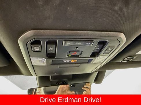 Used 2022 Toyota Tundra Platinum w/ Advanced Package RWD image 18