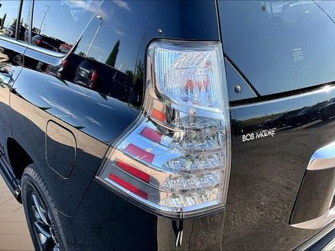 Used 2022 Lexus GX 460 Premium w/ Premium Plus Package AWD/4WD image 30