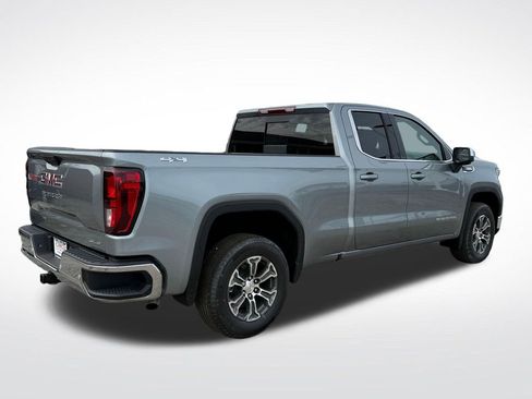 New 2026 GMC Sierra 1500 SLE w/ Preferred Package image 6