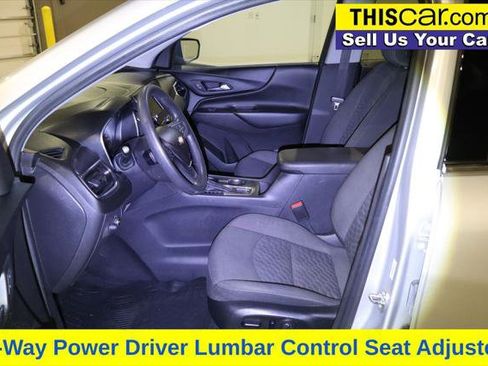 Used 2020 Chevrolet Equinox LT image 16