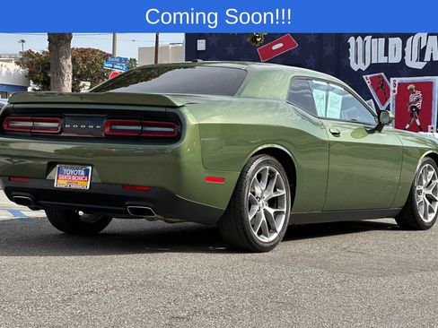 Used 2022 Dodge Challenger GT RWD image 4
