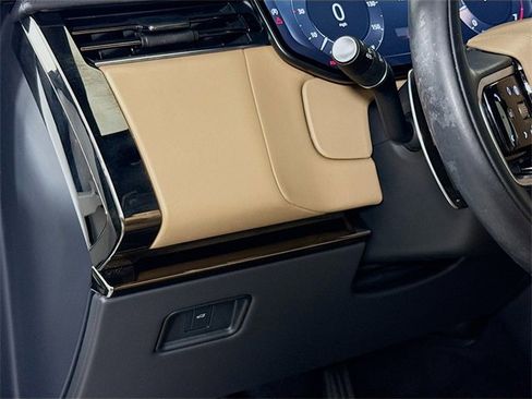 Used 2024 Land Rover Range Rover Sport SE image 10