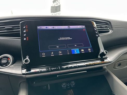 Used 2023 Jeep Wagoneer Series III w/ Preferred Equipment Group image 65