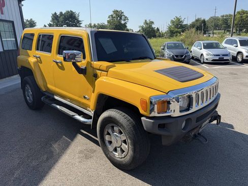 Used 2007 HUMMER H3 AWD/4WD image 5