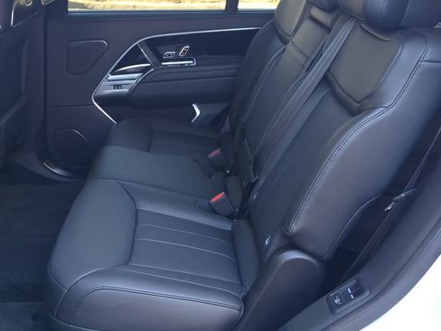 New 2025 Land Rover Range Rover Long Wheelbase Autobiography image 20