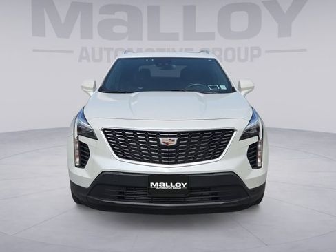 Certified 2023 Cadillac XT4 Luxury w/ Cold Weather Package AWD/4WD image 8