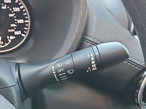 Used 2024 Nissan Sentra SV image 15